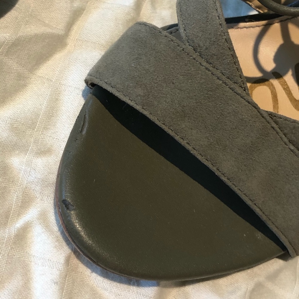 Heels - Picture 5 of 5